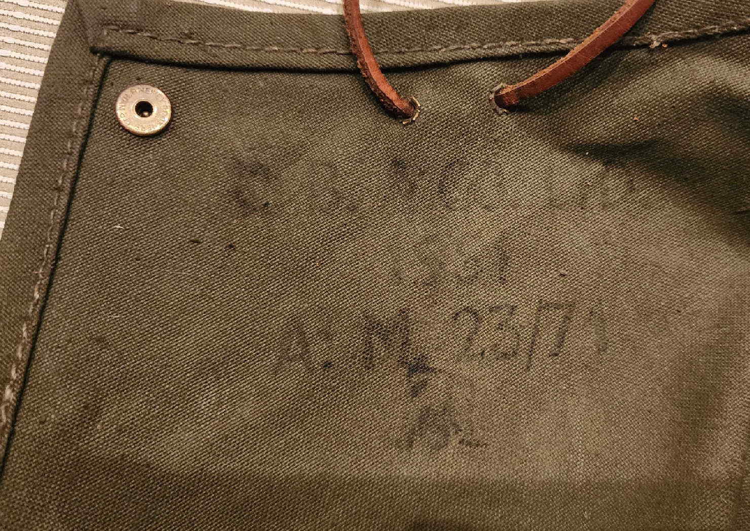 Interior marking detail showing C.B. & Co. Ltd, 1951, A.M. 23/71 and D↑D stamp