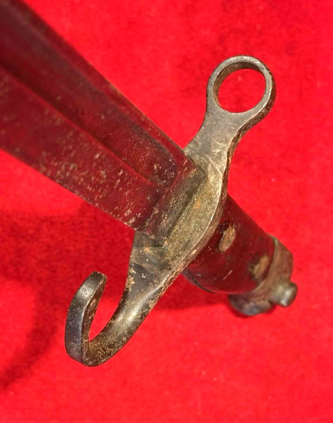 Angled view of the Type 30 bayonet muzzle ring, hooked quillon, and blade spine